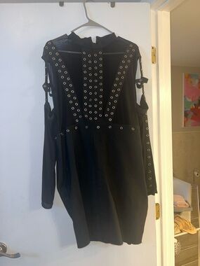 Boohoo Black Cold-Shoulder Eyelet Detail Long Sleeve body sheer top Dress
